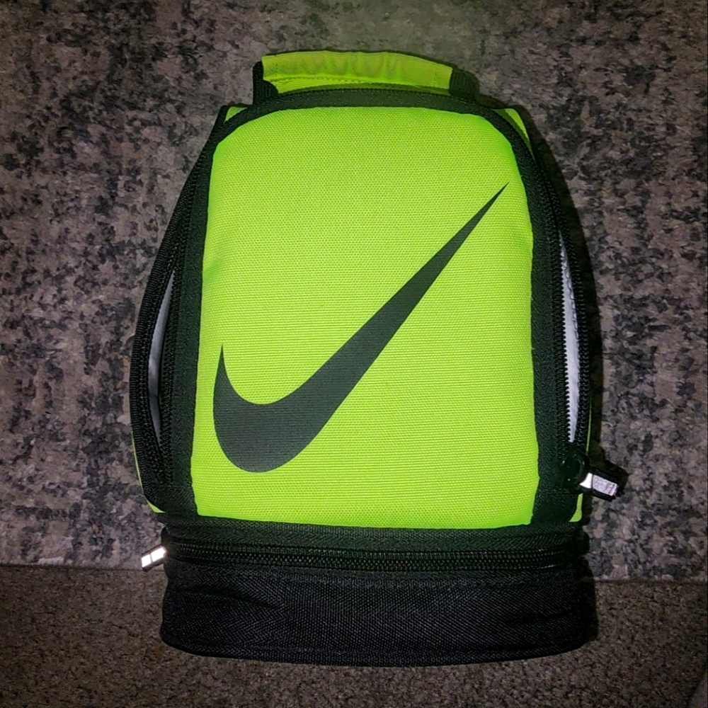 Nike lunch bag